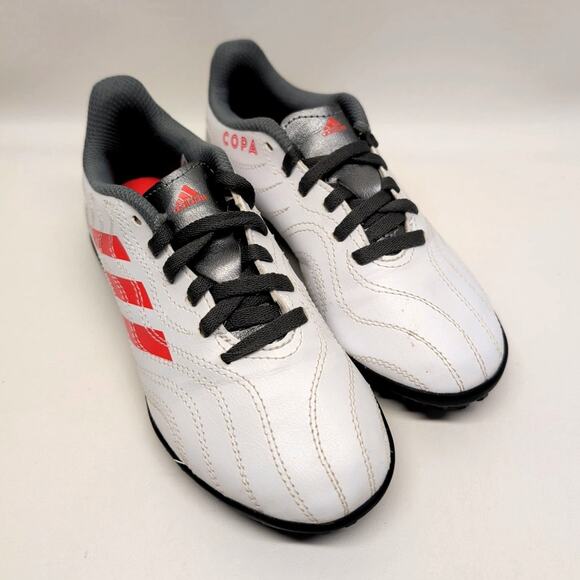 Adidas COPA Indoor Soccer Cleat Boy Size 1 - Picture 1 of 9